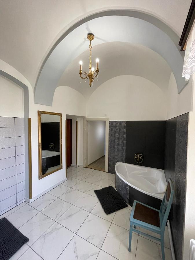 Apartmán Sunny Adam na zámku Česká Kamenice Exterior foto